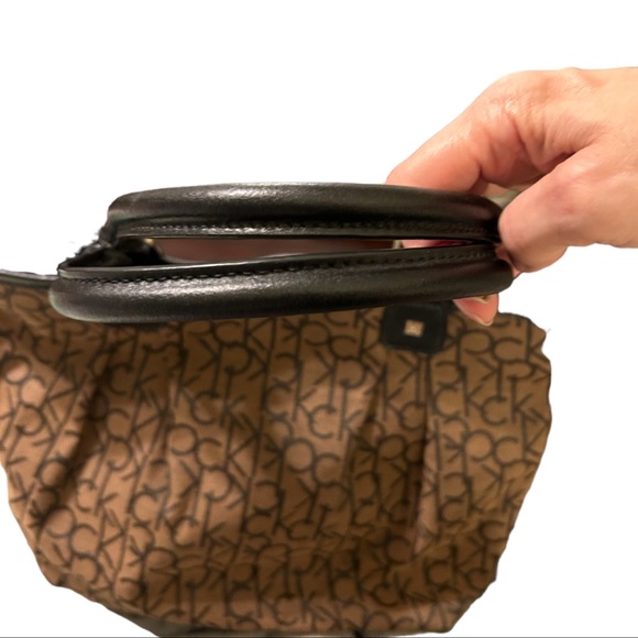 ๐๐ฎ๐น๐๐ถ๐ป ๐๐น๐ฒ๐ถ๐ป ๐ฉ๐ถ๐ป๐๐ฎ๐ด๐ฒ ๐ต๐ฎ๐ป๐ฑ๐ฏ๐ฎ๐ด - Picture 6 of 13